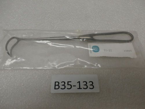 Miltex 11-22 GREEN Thyroid RETRACTOR 8.5&#034; Surgical Veterinary Instruments