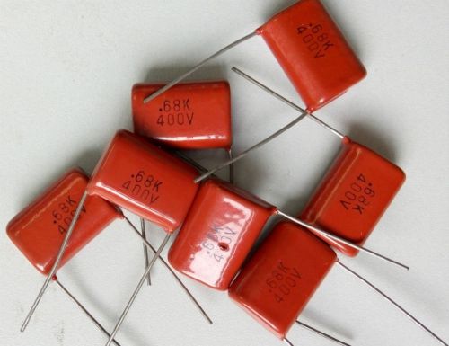 20pcs Metallized Polyester Film Capacitor 0.68uF/400VDC +/-10%