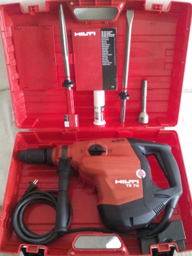 HILTI TE 70 AVR COMBIHAMMER DRILL BREAKER DEMOLITION HAMMER