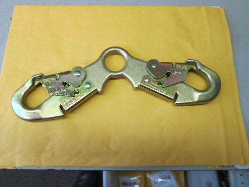 SAMSON SPREADER SNAP HOOK /LOCKING B1AB3032