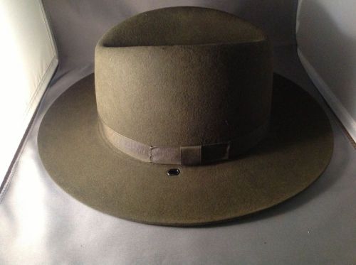 Beaver 3xxx regular sheriff style felt hat nib - size 7.5 authentic forest green for sale