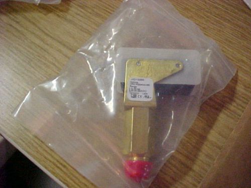 United electric controls pressure switch j40-15665 0-90psi for sale