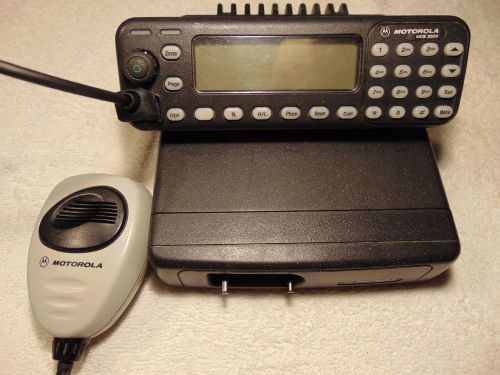 MOTOROLA MCS2000 w/ REMOTE HEAD Model III &amp; MICROPHONE - M01HX+834W - TWO WAY  4