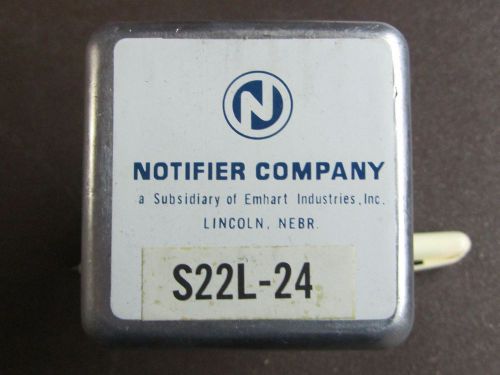 NOTIFIER COMPANY PLUG-IN RELAY S22L-24 NEW S22L24