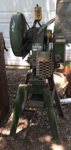 10 Ton Bantam Ironworker 4&#034;x1/4&#034; Flats,3/4&#034;Rds,2&#034;x2&#034;x1/4&#034;Ang. Runs