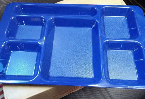 (17) CAMBRO serving trays Navy Blue