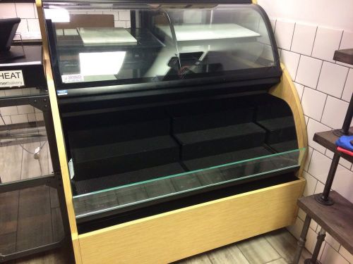 Hou4852r structural concepts 50&#034; self-serve dry and refrigerated display case for sale