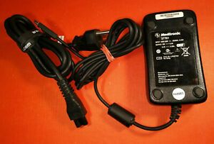 Medtronic 37761 AC Power Adapter &amp; Plug 10V 0.5A