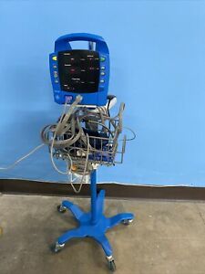 GE Dinamap Procare 300 DPC300N Monitor W/ Leads, Stand