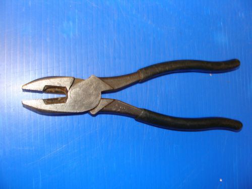 NICE USED PAIR OF KLEIN PLIERS 9 1/2&#034;