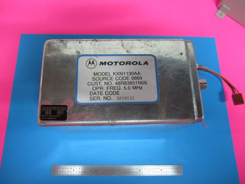 ULTRA STABLE QUARTZ OSCILLATOR 5 MHz MOTOROLA FREQUENCY STANDARD NICE