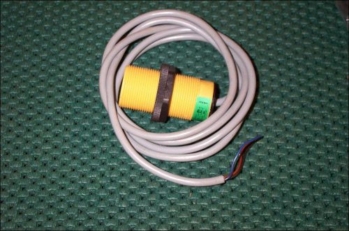 T4659000 TURCK ELEKTRONIK PLASTIC BARREL WITH CABLE - BI10-S30-AP6X