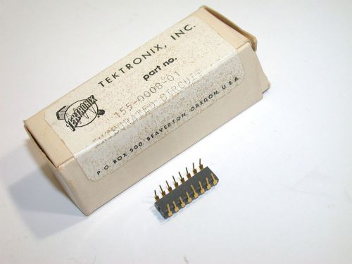 NEW TEKTRONIX INTEGRATED CIRCUIT 155-0008-01