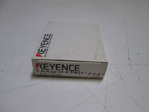 KEYENCE PHOTOELECTRIC BUILT IN AMPLIFIER (W/ BRACKET) PZ-101P *NEW IN BOX*