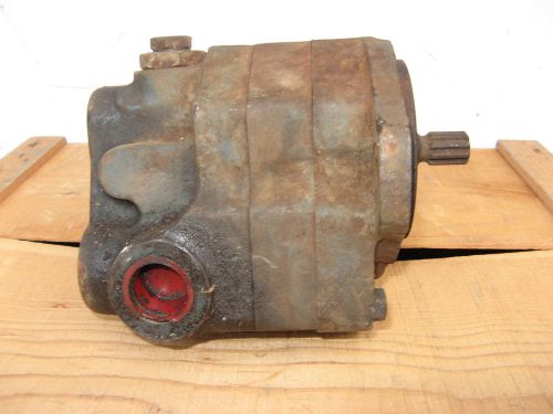 WEBSTER HYDRAULIC PUMP 5/8&#034; output 3LCSV-5L