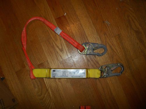 Shock Absorbing Web Lanyard 3M 900 Lbs. 6ft. Maximum Free Fail