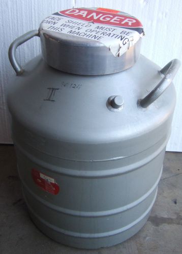 Union Carbide LD-30 Liquid Nitrogen Cryo Cryogenic Dewar Container 30L Capacity