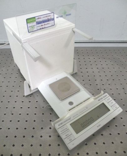 C113114 Mettler Toledo AT261 Digital Balance Lab Scale (62g/205g x 0.01mg/0.1mg)