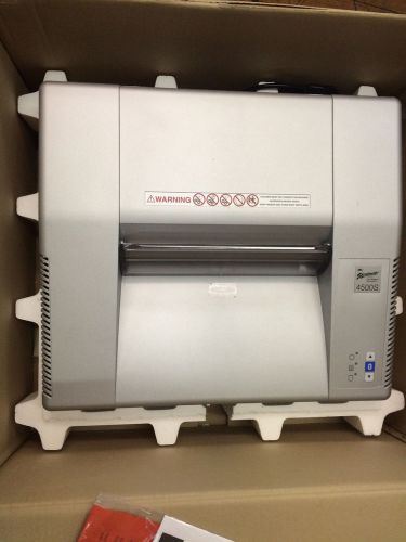 Shredmaster Model 4500S Medium-Duty Strip-Cut Paper Shredder Top Only