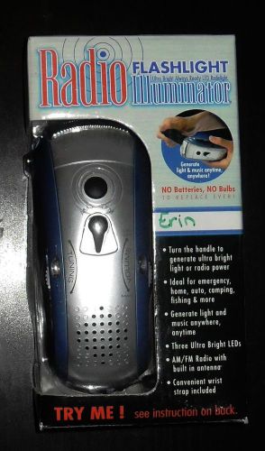 RADIO FLASHLIGHT ILLUMINATOR - NO BATTERIES / NO BULBS - 2005 MFA - NIP