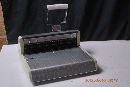 MANUAL PLASTIC COMB PUNCH AND PLASTIC COMB BINDER - 2 MACHINES