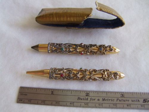 COLLECTIBLE GOLD TONE FILIGREE RHINESTONE DECORATED  PE N &amp; PENCIL SET.