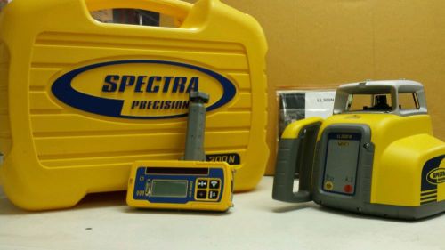 Trimble Spectra Precision LL300N Level W/HL450 RECEIVER