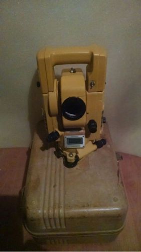 Topcon GTS-3B