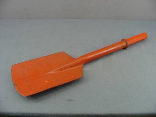 16” Hi-Duty 5-1/2” Wide Clay Spade – 1” Hex x 4-1/4” Shank – NOS (#2)