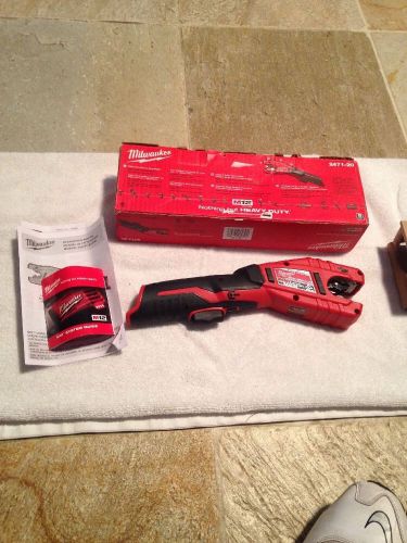 MILWAUKEE 2471-20 Cordless Tubing Cutter, M12 Free Shipping!!