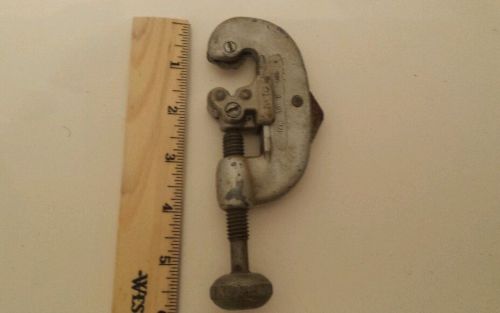 Rigid No 10 Pipe Conduit Tube Cutter 1/8 to 1 inch