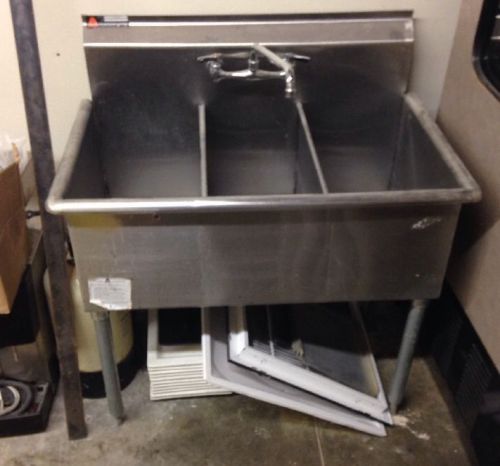 Commercial stainless steel 3 tub sink Tyler Texas tX PS3 2112 Aero