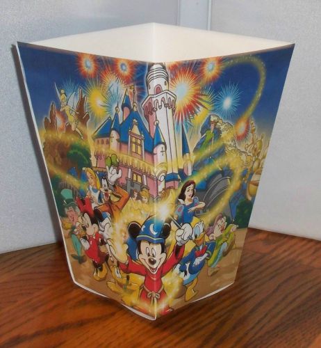 DISNEYLAND POPCORN BOX # 4. MICKEY, DONALD, TINK, DOPEY, SNOW WHITE, GOOFY.