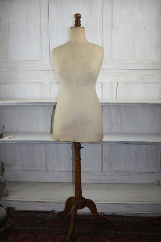 ANTIQUE FRENCH  CIRCA 1880&#039;S MANNEQUIN ON ORIGINAL TRIPOD WOODEN STAND