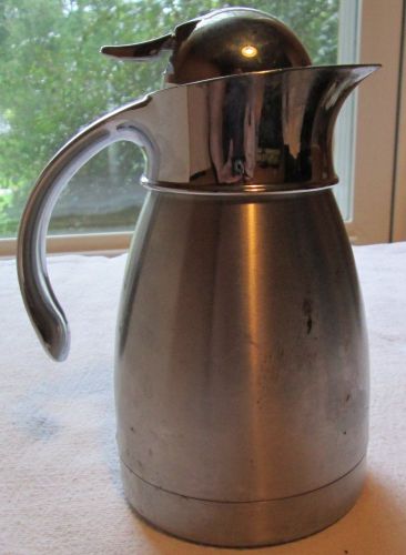 USED BIN DAWOOD STAINLESS STEEL &amp; PLASTIC COFFEE CARAFE