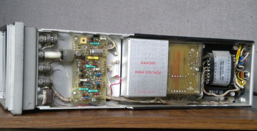 TEKTRONIX VECTOR SCOPE MODEL