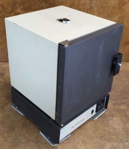 Thermolyne Digital Laboratory Muffle Furnace * F30428C * 14&#034;x14.5&#034;x14&#034; * Tested