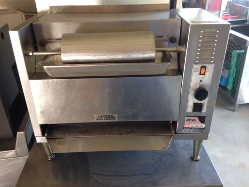 Apw Wyott M-83  3 Bun Grill Toaster