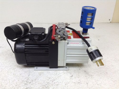 Pfeiffer DUO 2.5 PK D41 020 C Single Stage Vacuum Pump 100-130 V PKD41020C DUO25