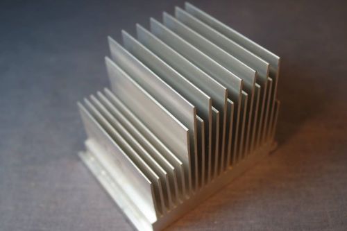 High Density 3.5&#034; x 2.5&#034; x 2.75&#034; Natural Aluminum Heatsink Great for all Devices