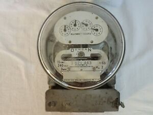 VINTAGE DUNCAN ELECTRIC MFG CO METER 15 AMP 240 VOLT 3 WIRE TYPE MF-A