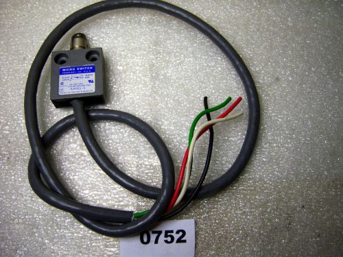 (0752) Micro Switch 914CE2-3 Limit Switch