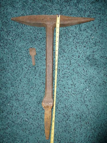 2 Marked EARLY PRIMITIVE VINTAGE BLACKSMITH TINSMITH METAL WORKING STAKE ANVIL )