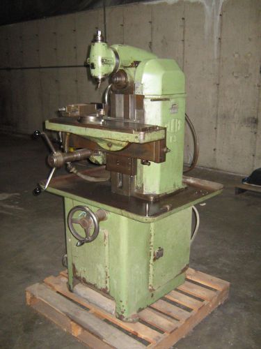 Aciera F3 Universal Milling Machine, Power Feed, Swiss made, swivel vise, Deckel