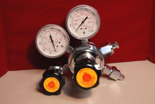 VBS Cryogenics HPT 272 B Gas Regulator--#3749