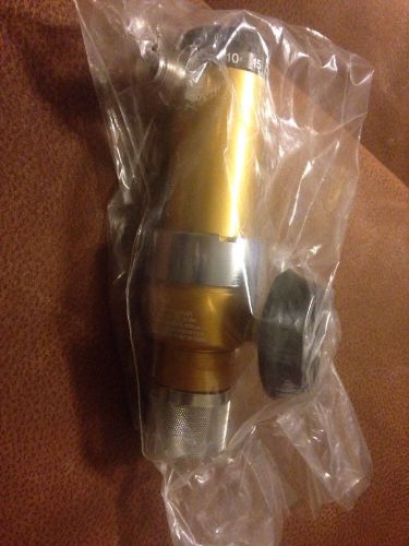 Western Scott Fetzer Co. OPL-521 Medical Oxygen Regulator 3000psi Gold New