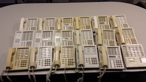 Poet EK-18 Phones-Lot of 18