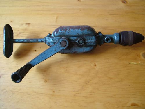 HAND DRILL VERY SOLID HOME HANDYMAN HEAVY DUTY TOOL