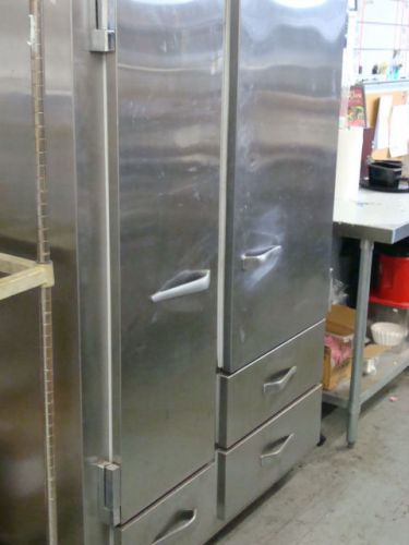 TRAULSEN DUAL TEMP SIDE BY SIDE (Cooler/Freezer)