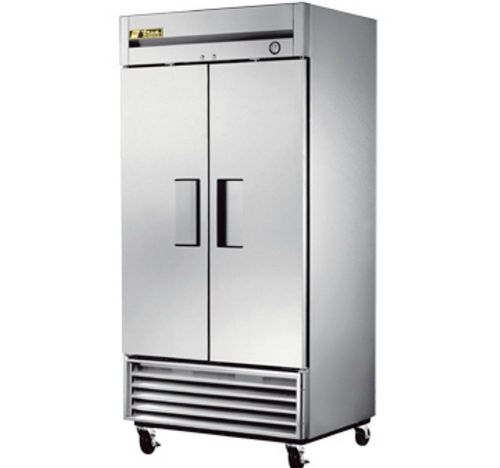 True T-35F T-Series Commercial Reach-In 2-Door Freezer 115V